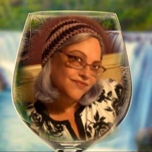 Meet your Posher, Sue